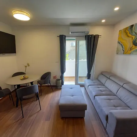 Ferma Apartment Makarska Exterior photo